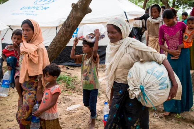 ¿Quiénes son los rohingya y por qué huyen de Myanmar?