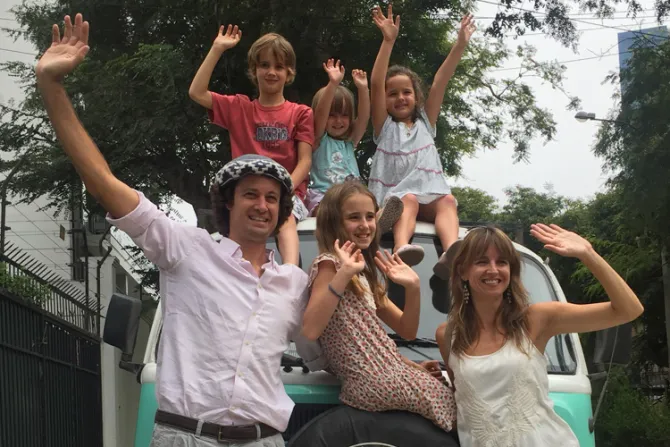 Familia argentina pide ayuda económica para llegar al Encuentro Mundial de las Familias