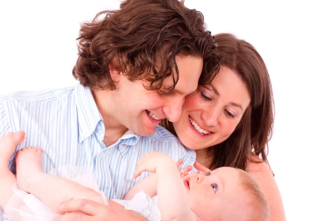 Arquidiócesis de Chicago aprueba licencia de paternidad remunerada