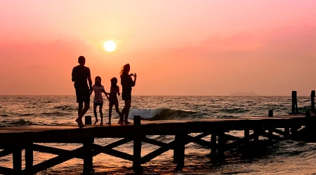 Lobby gay ataca a ministro italiano por defender la familia y la vida