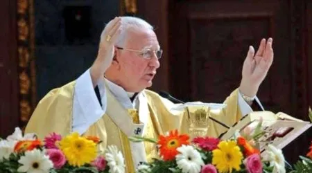 Fallece arzobispo que fue confesor de San Óscar Romero