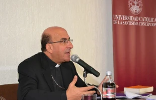 Mons. Fernando Chomali. Foto: Flickr Universidad Catu00f3lica de la Santu00edsima Concepciu00f3n (CC-BY-NC-SA-2.0) 