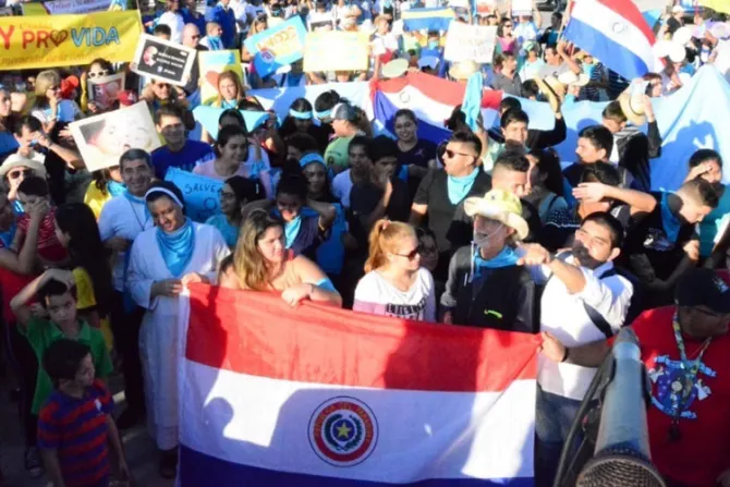 En Paraguay y Uruguay también alientan las dos vidas 