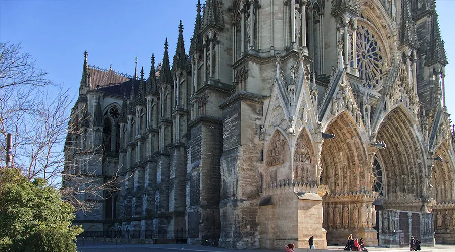 Catedral Notre Dame de Reims (Francia) / Crédito: Unsplash