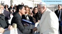 Encuentro del Papa Francisco con Diego Martu00ednez. Foto: L'Osservatore Romano.
