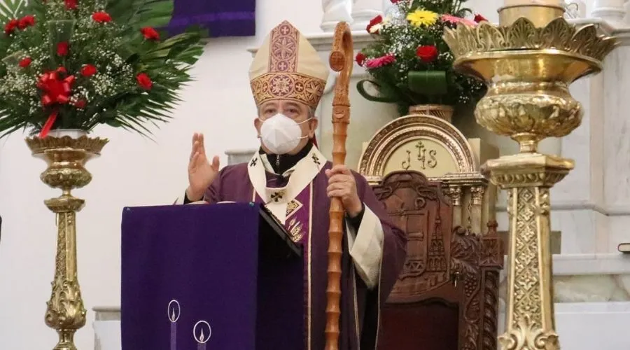 Arzobispo de frontera norte de México da positivo a coronavirus