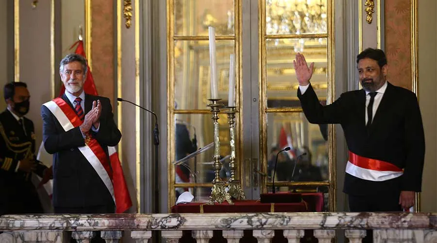 ¿El nuevo presidente del Perú le ha declarado la guerra a la Iglesia Católica?