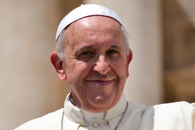 “La tarea del Papa es garantizar la unidad de la Iglesia”, recuerda Francisco a Sínodo