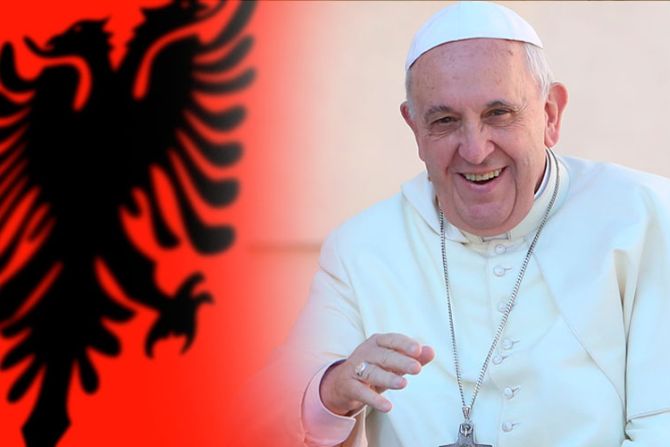 [VIDEO] Papa Francisco pide oraciones por su viaje a Albania