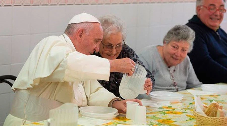 Foto referencial. Crédito: L'Osservatore Romano?w=200&h=150