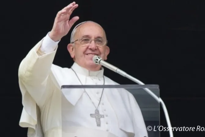Que 2015 “sea un año de paz”, pide el Papa Francisco