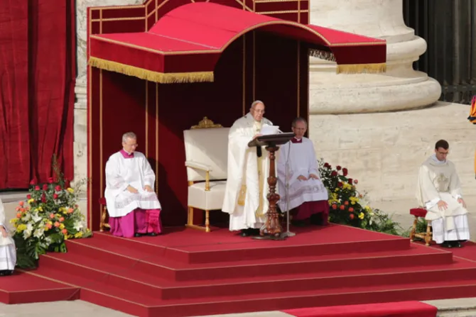 Papa Francisco en el Ángelus: Es decisivo que se logre la paz en Tierra Santa