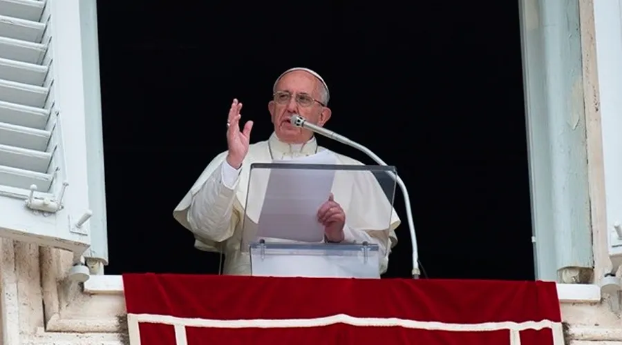 Papa Francisco en el Ángelus / Foto: L'Osservatore Romano