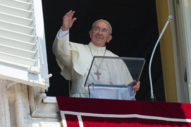 Papa Francisco: Cuánto dañan a la Iglesia los "católicos" que dan antitestimonio cristiano