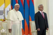 Papa Francisco: Evitemos el peligro de caer en “horrores” como el genocidio armenio