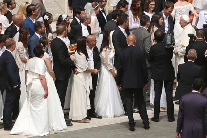 [TEXTO] Catequesis del Papa Francisco sobre la belleza del matrimonio cristiano