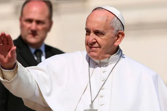 El Papa pide ayudar a las víctimas de la usura y de los juegos de azar a salir “del túnel”