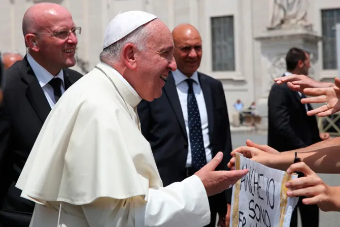 Refugiados de Irak agradecen al Papa Francisco llamado de acogida para familias