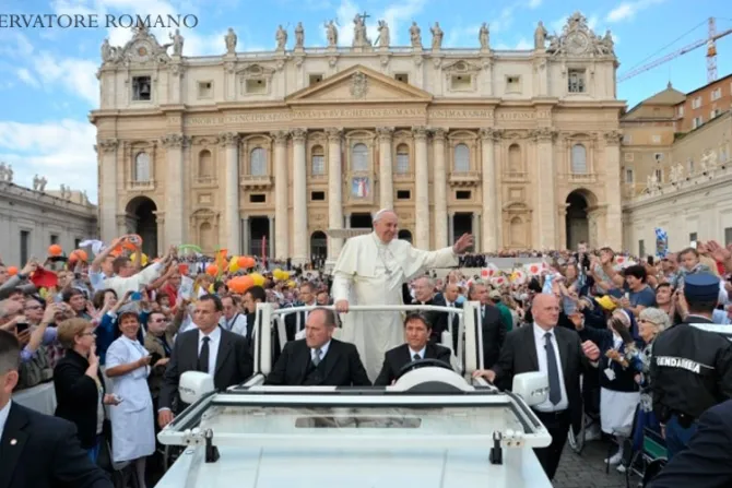 Vaticano revela cuántas personas se encontraron el 2014 con el Papa Francisco
