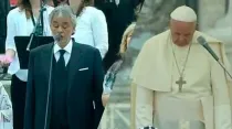 Andrea Bocelli y el Papa Francisco