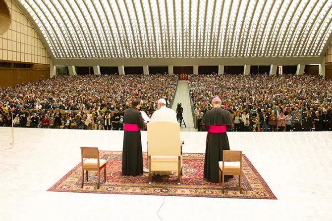 Vivir la ternura y ayudar a los “cansados de vivir la fe”, pide Papa Francisco