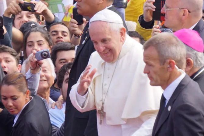 El discurso que el Papa no leyó en el encuentro con los jóvenes en Paraguay