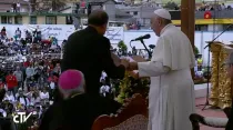 El Papa Francisco entrega el discurso que no leyó para que fuera publicado / Foto: Captura de video