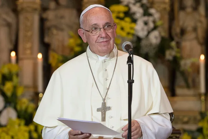 Papa Francisco preside por TV un retiro para sacerdotes de todo el mundo