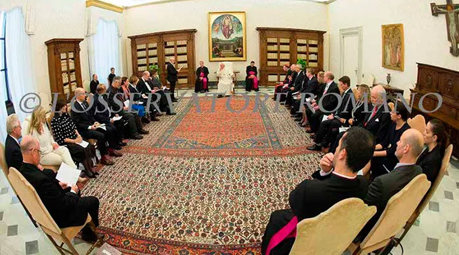 El Papa Francisco en la audiencia con los representantes de otras denominaciones cristianas (Foto L'Osservatore Romano)?w=200&h=150