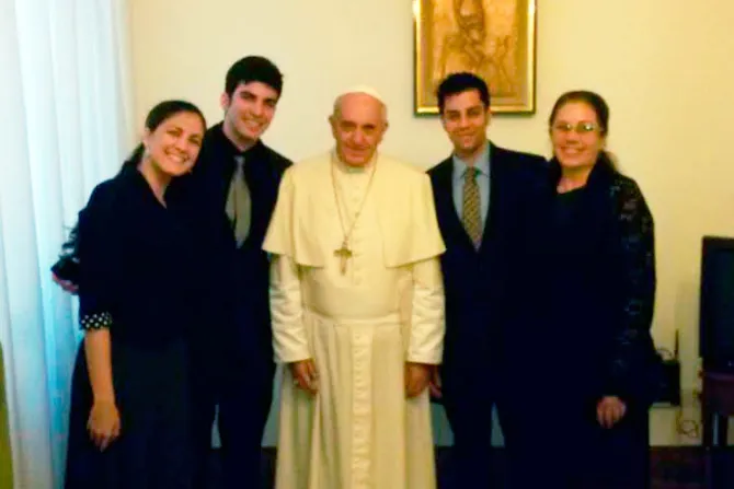 El Papa Francisco recibe a la familia de Oswaldo Payá en audiencia privada