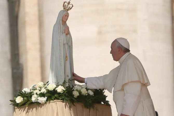 Papa Francisco: Allí donde está la Virgen no entra el diablo