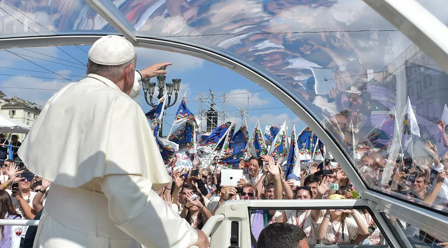 El Papa Francisco en un encuentro con jóvenes de Turín en Italia. Foto: L'Osservatore Romano