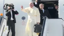 Papa Francisco se despide de Kenia. Foto: Captura de video / CTV.