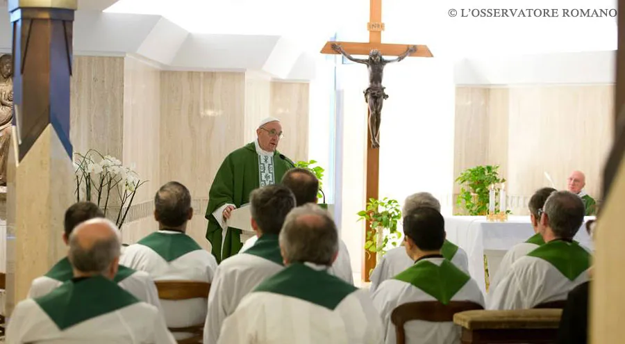 Papa Francisco en Misa en Capilla de la Casa Santa Marta. Foto: L'Osservatore Romano?w=200&h=150