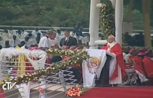 Papa Francisco durante la Misa en el Santuario de los mu00e1rtires de Namugongo / Foto: Captura Youtube 