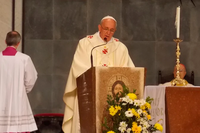 [VIDEO] No es necesario ser héroe para ser santo, afirma el Papa Francisco en Santa Marta