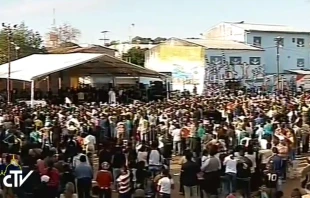 Papa Francisco visita el barrio pobre de Bau00f1ado Norte en Paraguay / Foto: Captura de Youtube (CTV) 
