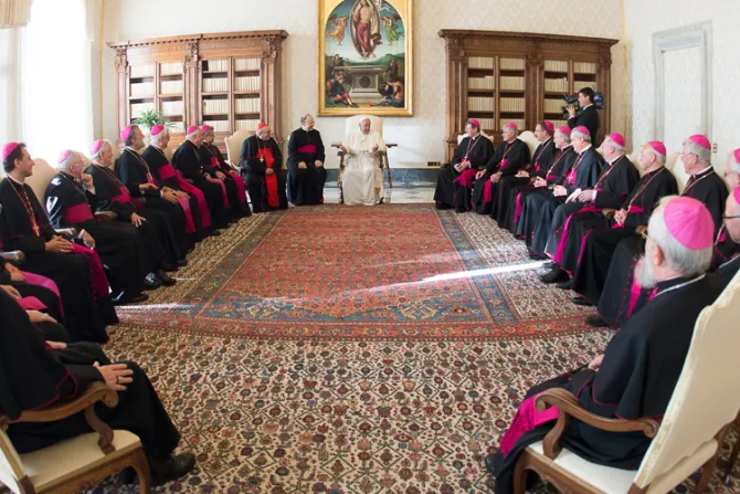 Esto pide el Papa Francisco a obispos ante “erosión de la fe católica” en Alemania