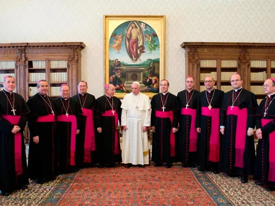 Papa Francisco junto a los Obispos de España. Foto: Conferencia Episcopal Española?w=200&h=150
