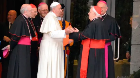El Papa Francisco advierte sobre las tentaciones que afrontan obispos
