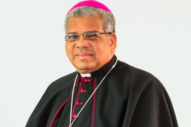 FOTOS: Toma posesión nuevo Arzobispo de Santo Domingo y Primado de América
