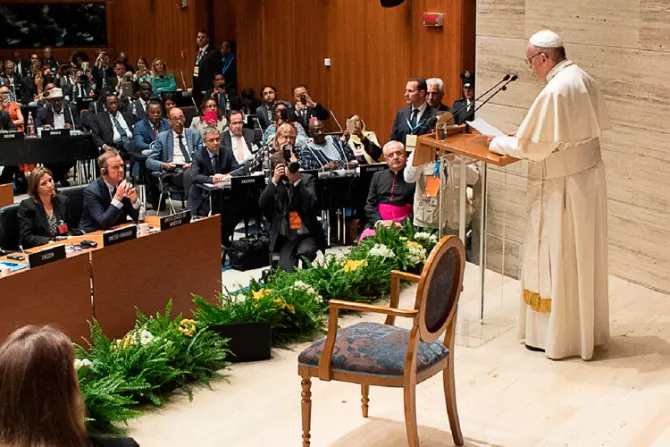 Papa Francisco pide acabar de una vez con el hambre en el mundo