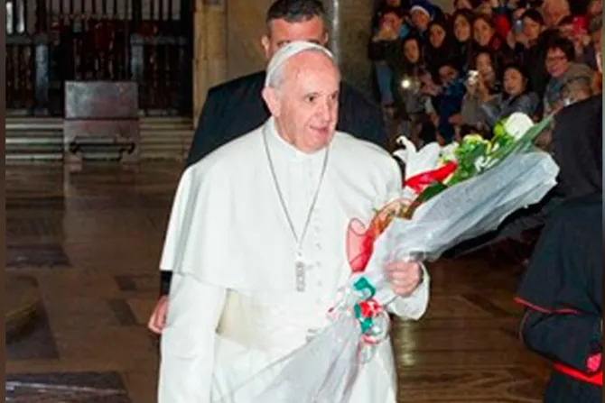 El Papa Francisco encomienda a la Virgen María su viaje a México