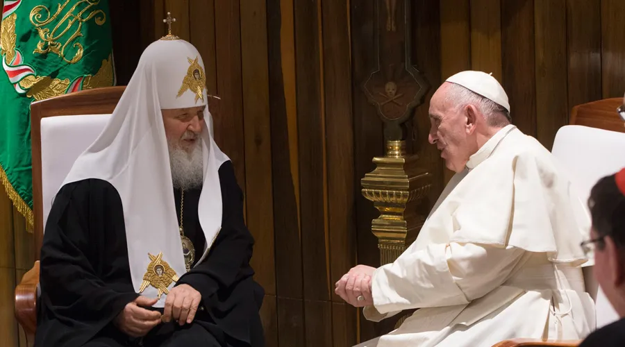 Papa Francisco y el Patriarca ortodoxo ruso Kirill / Foto: L'Osservatore Romano
