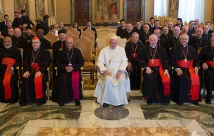 Papa Francisco con miembros del Pontificio Consejo para Nueva Evangelizaciu00f3n / Foto: L'Osservatore Romano 