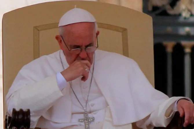 Papa Francisco expresa su preocupación por tensión en Europa Oriental