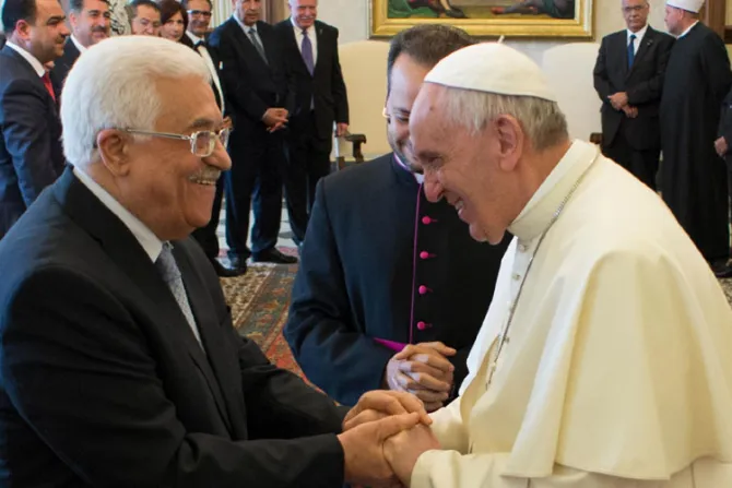 Papa Francisco recibe al Presidente de Palestina y lo alienta a ser "un ángel de paz"