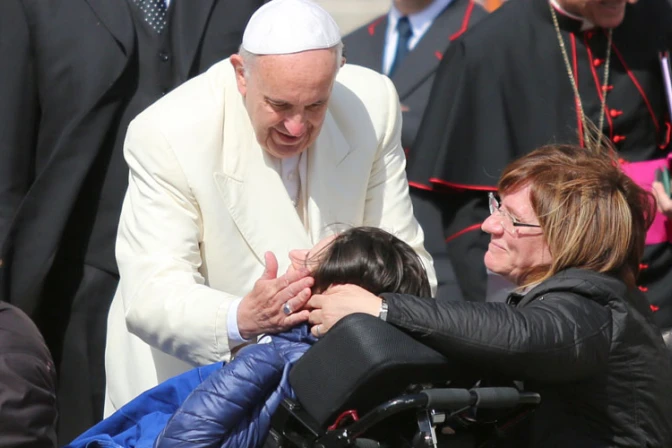 El Papa en la Audiencia Jubilar: El camino correcto para seguir a Jesús es el servicio