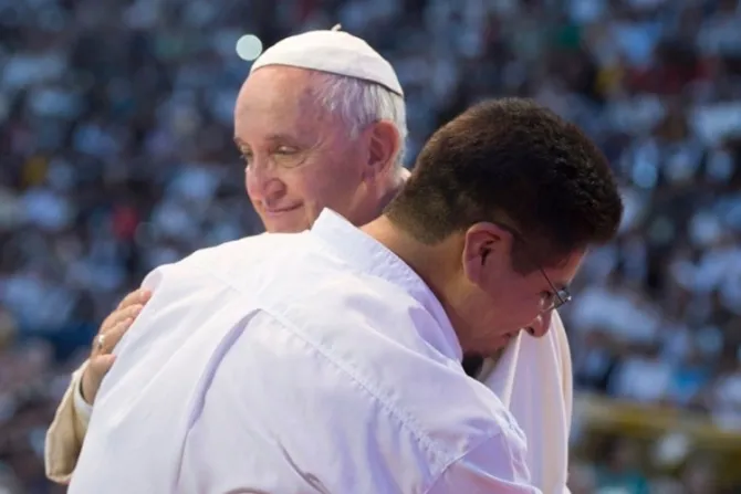 VIDEO: Seminarista hijo de mineros ofreció conmovedor testimonio ante Papa Francisco