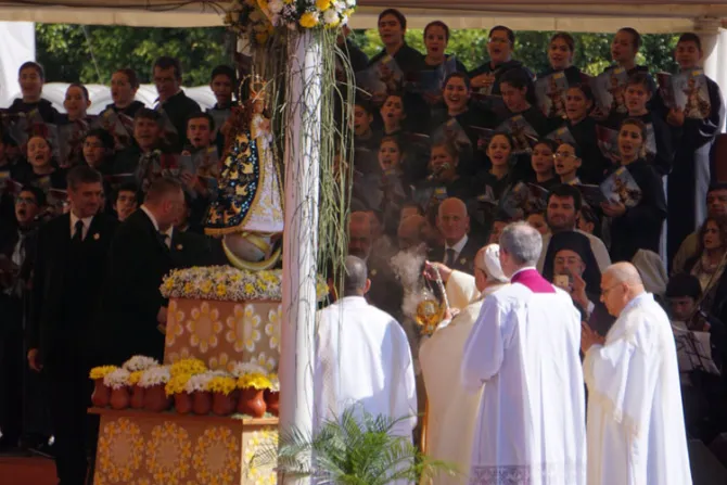 Papa Francisco en Caacupé: María testimonia que Dios no defrauda en tiempos difíciles